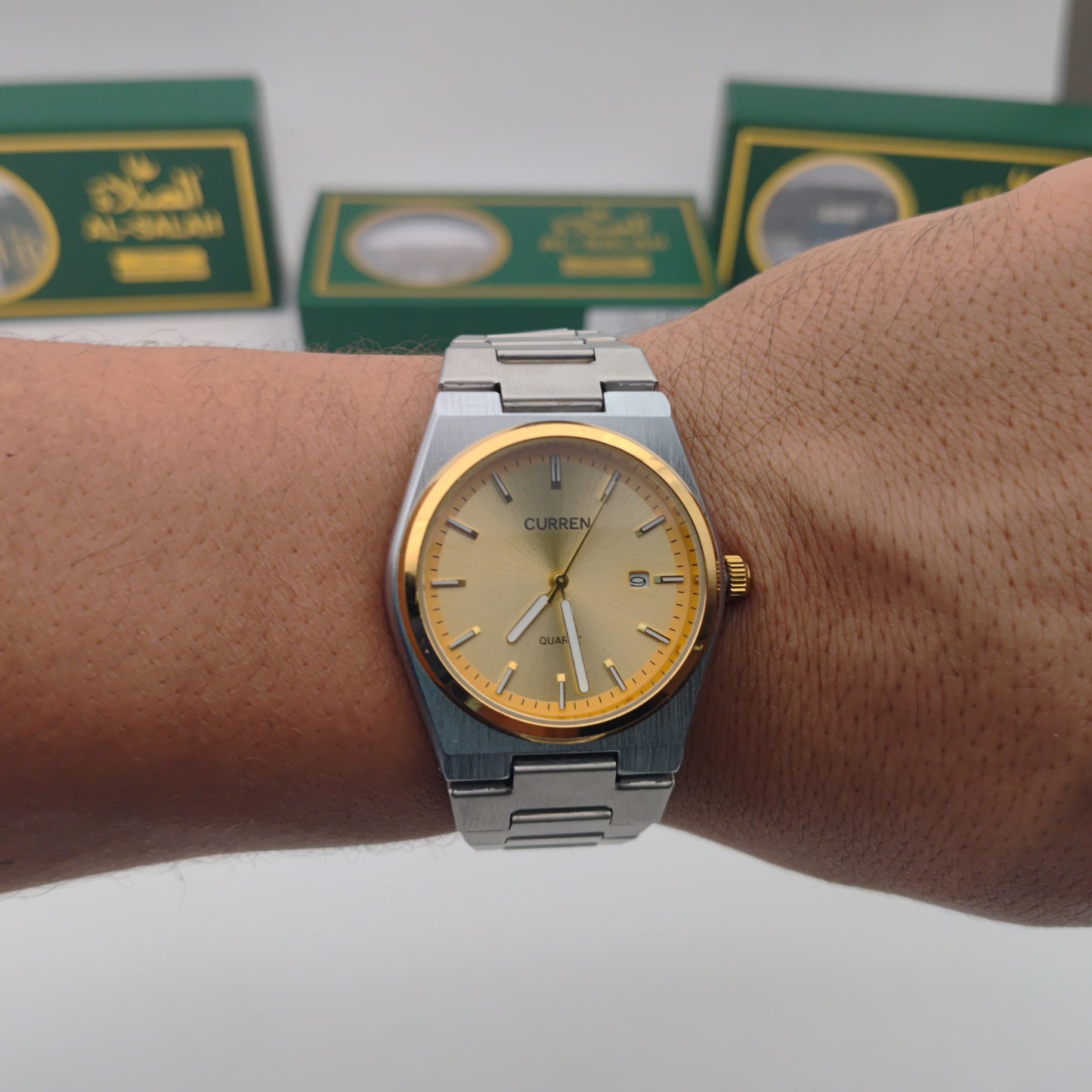 🕶️ ساعة رجالية بتصميم سداسي فاخر – مستوحاة من أسلوب أوديمار