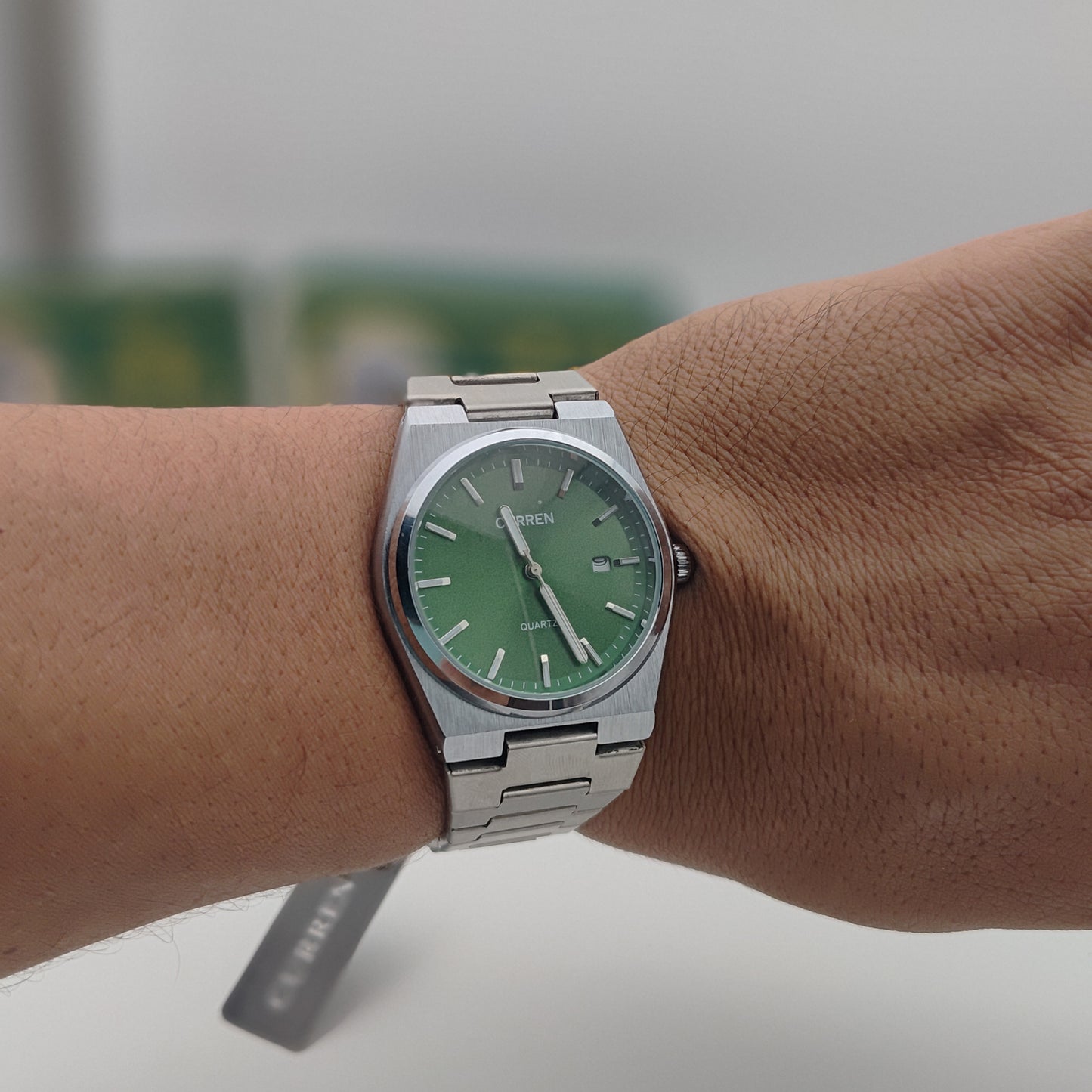 🕶️ ساعة رجالية بتصميم سداسي فاخر – مستوحاة من أسلوب أوديمار