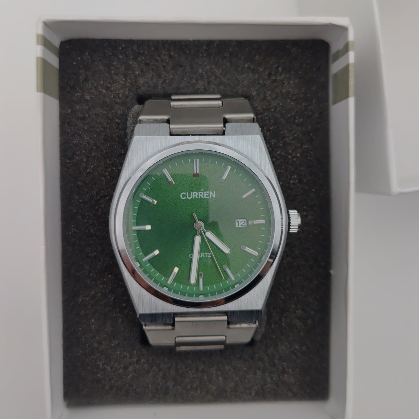 🕶️ ساعة رجالية بتصميم سداسي فاخر – مستوحاة من أسلوب أوديمار