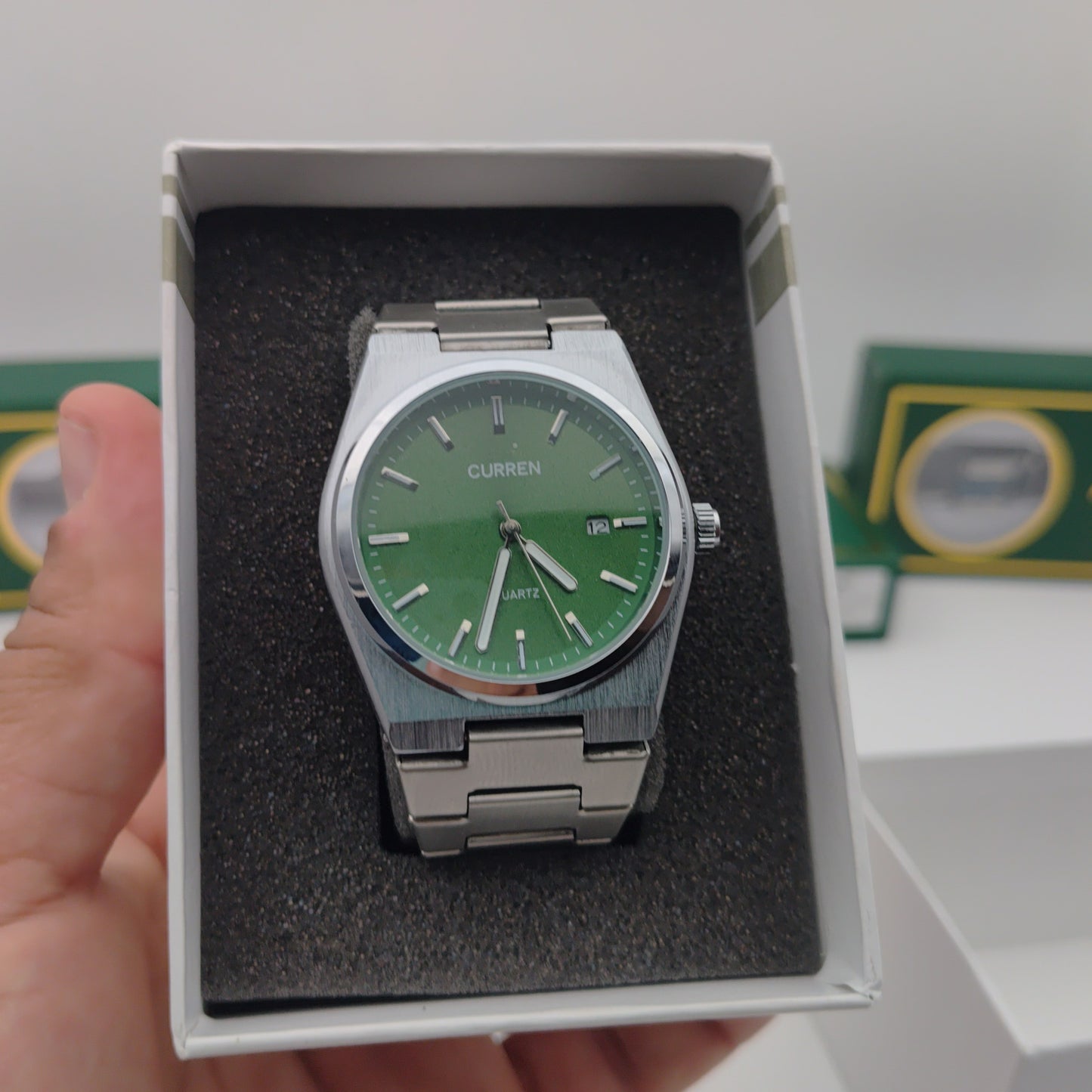 🕶️ ساعة رجالية بتصميم سداسي فاخر – مستوحاة من أسلوب أوديمار