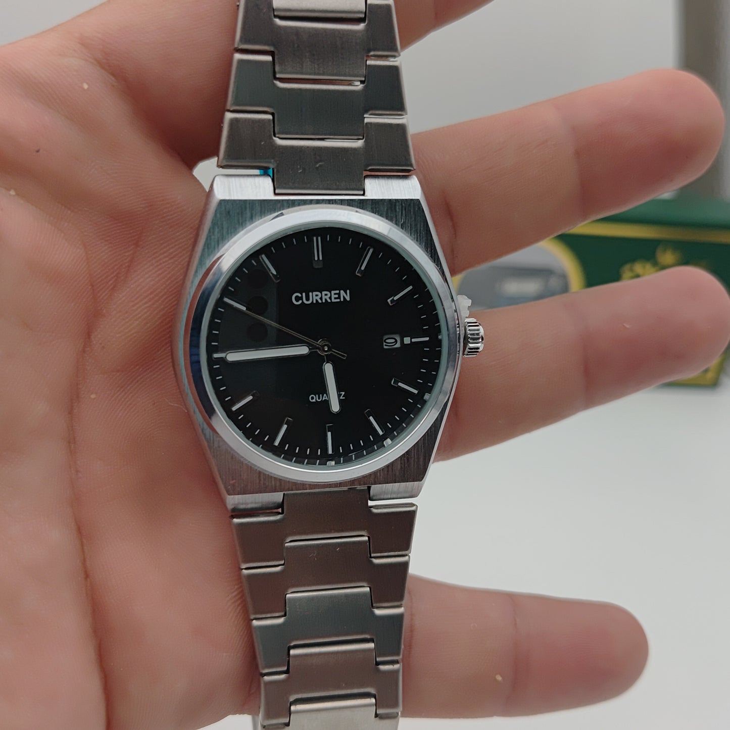 🕶️ ساعة رجالية بتصميم سداسي فاخر – مستوحاة من أسلوب أوديمار