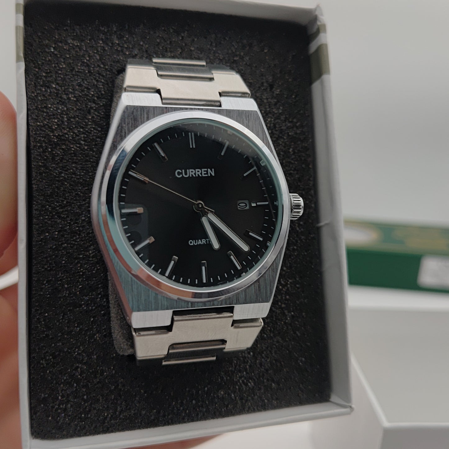 🕶️ ساعة رجالية بتصميم سداسي فاخر – مستوحاة من أسلوب أوديمار