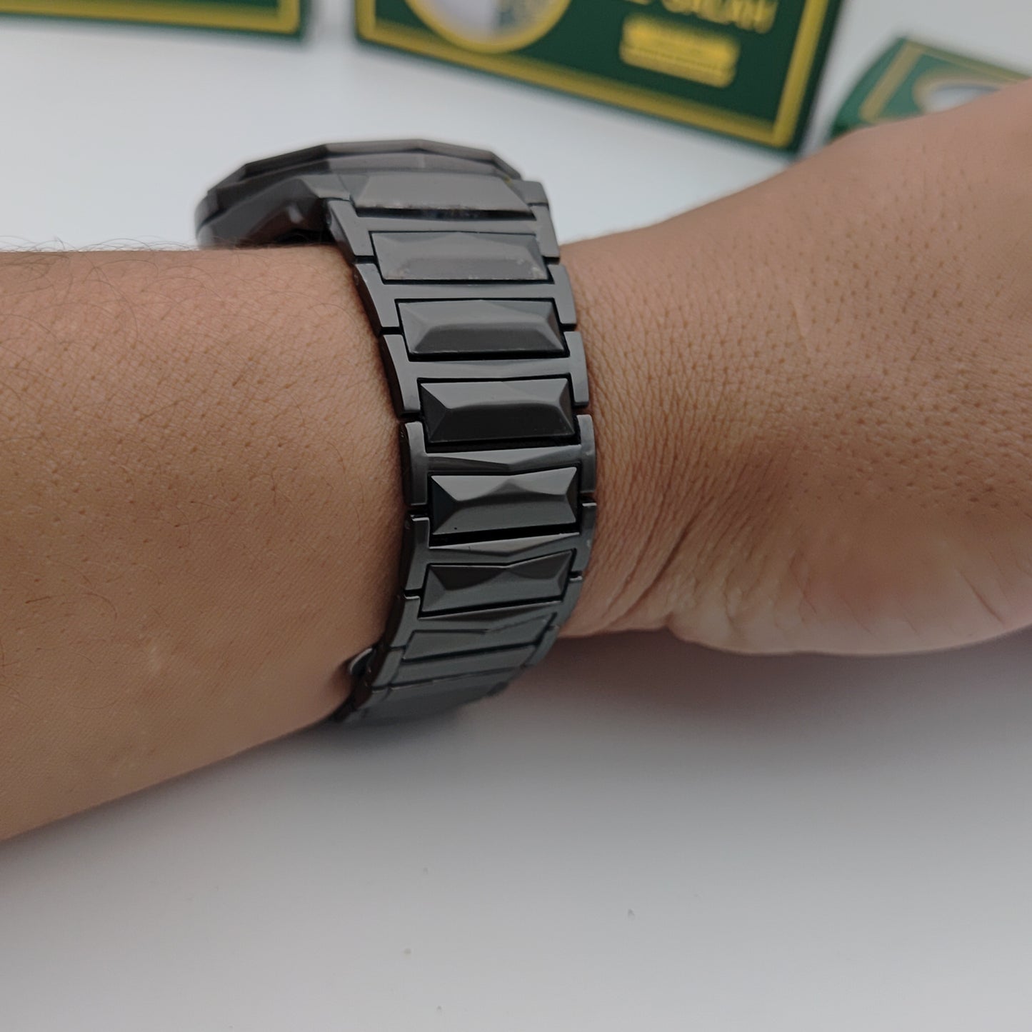 ساعة هيبلو  رجالية بيغ بانغ – تصميم مفتوح فاخر – كوارتز دقيق [أسود/فضي]