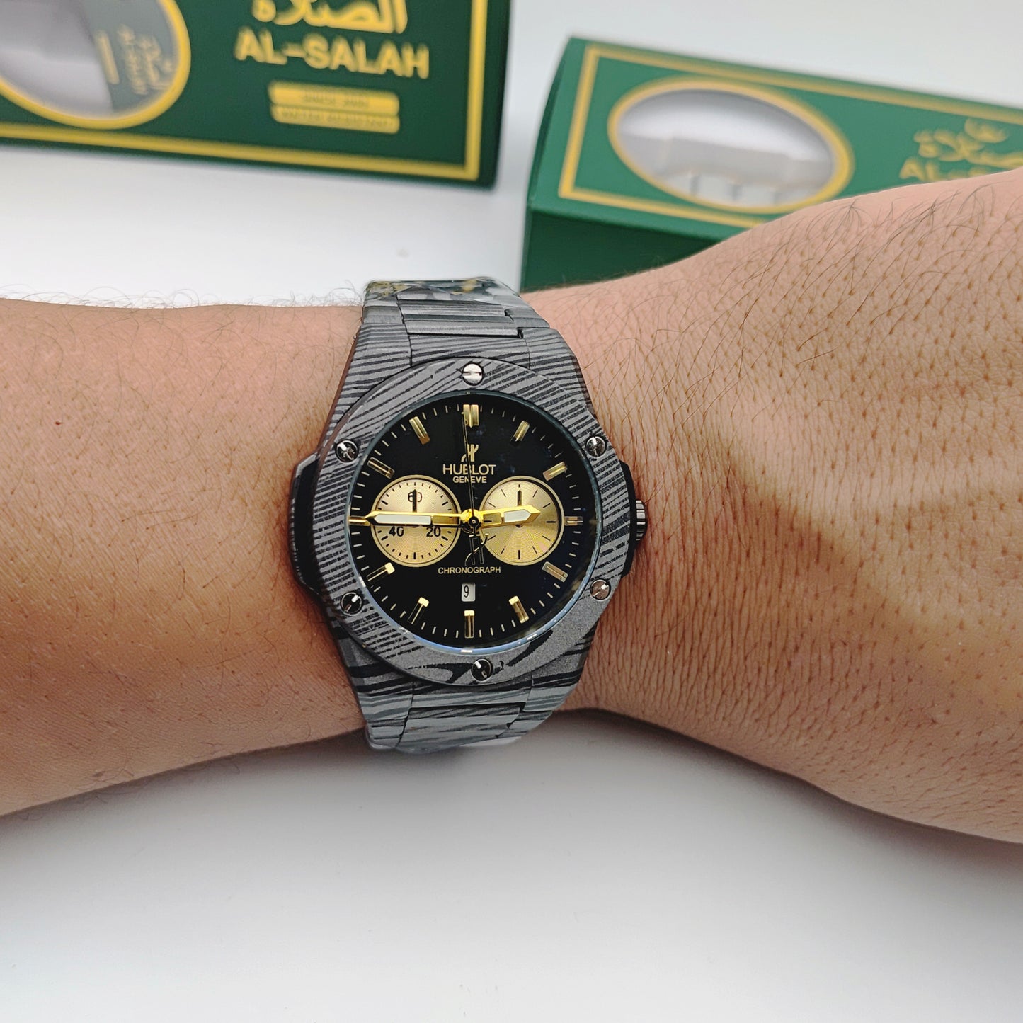 💎 ساعة "تألق التميز" – تصميم هيبلوت فاخر – نقشة فاخرة وقرص أزرق ملكي