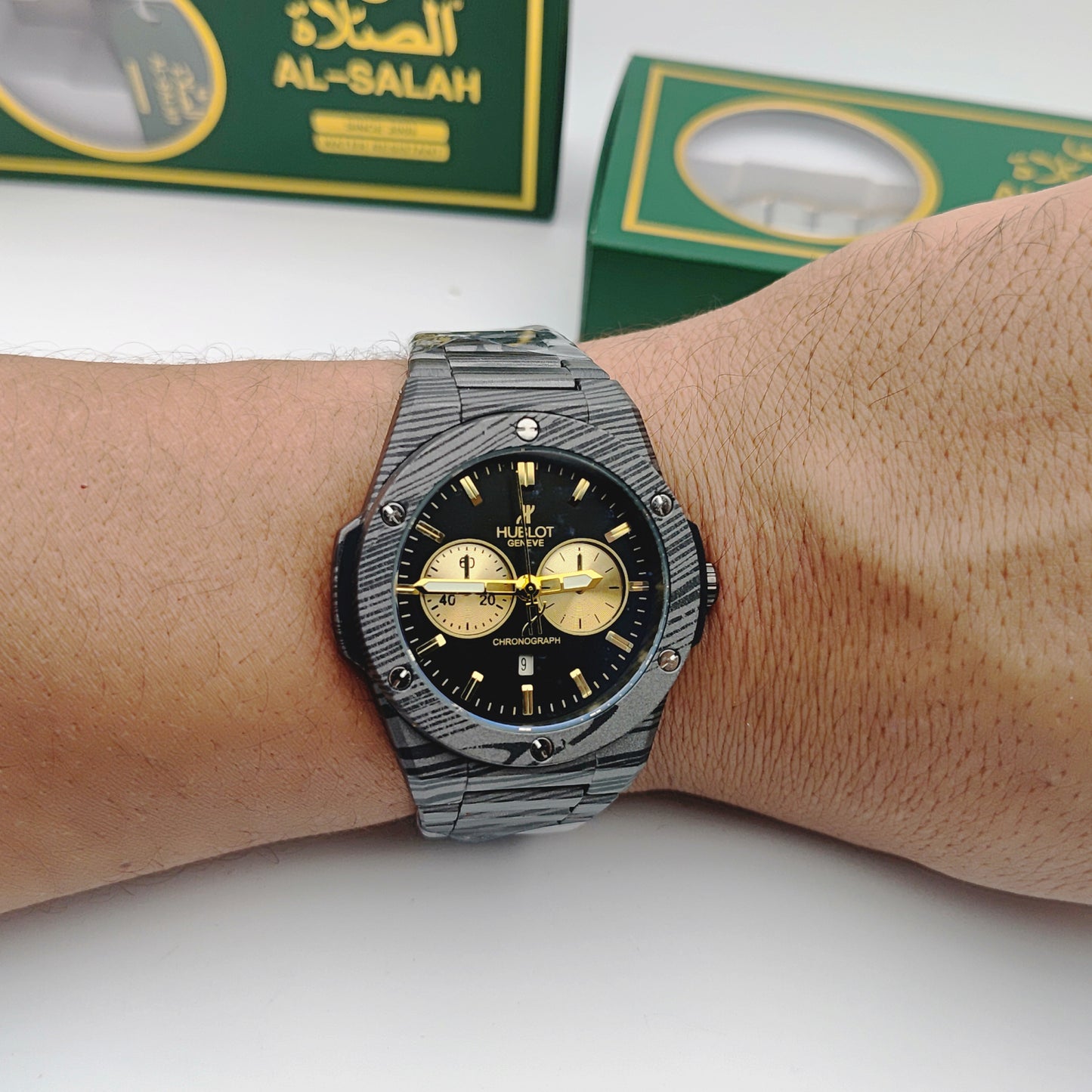 💎 ساعة "تألق التميز" – تصميم هيبلوت فاخر – نقشة فاخرة وقرص أزرق ملكي