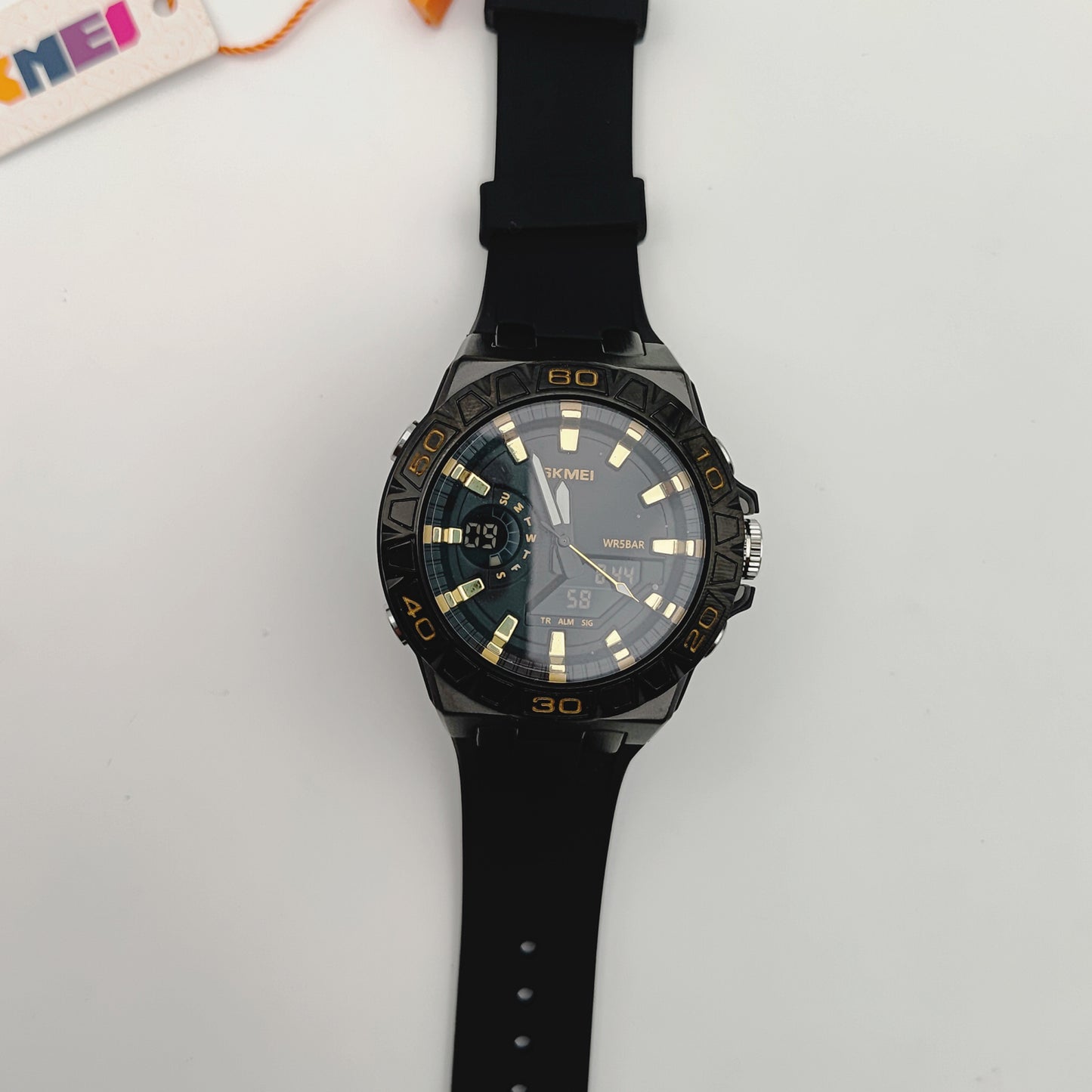 ⌚️ Montre SKMEI Originale – Puissance, Élégance et Précision dans une seule montre !