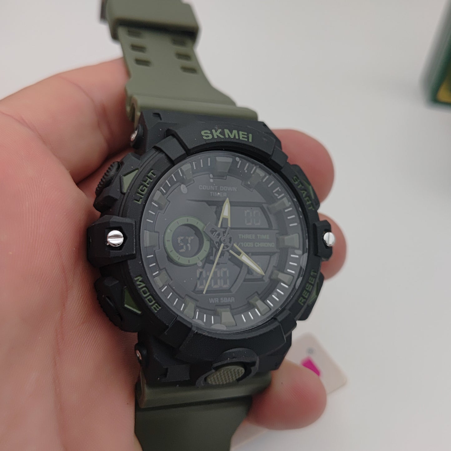 💥 ساعة رجالية رياضية متعددة الوظائف – تصميم ديناميكي بسعر 3,350 د.ج